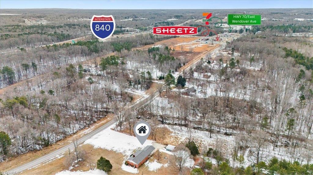 241 Willowlake Road — photo