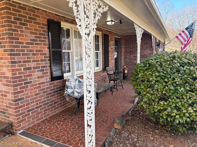 927 Shingle Gap Road, Purlear, NC 28665 — photo 2