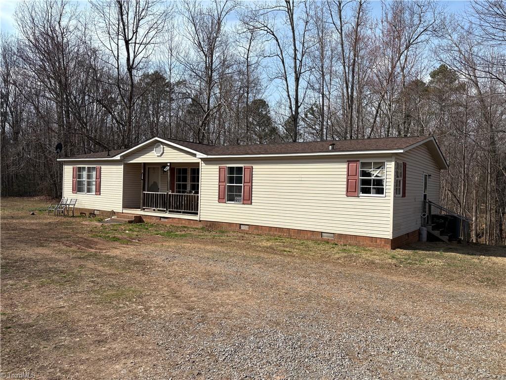 125 Maple Hollow Road — photo