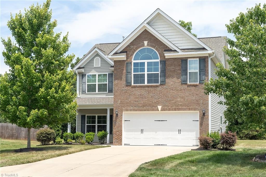 15 Harvest Oak Court — photo