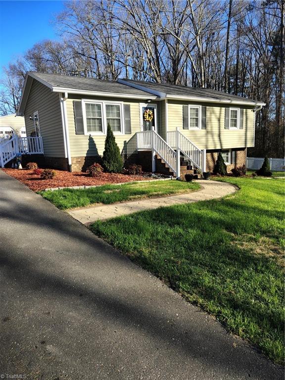 127 Miller Street — photo