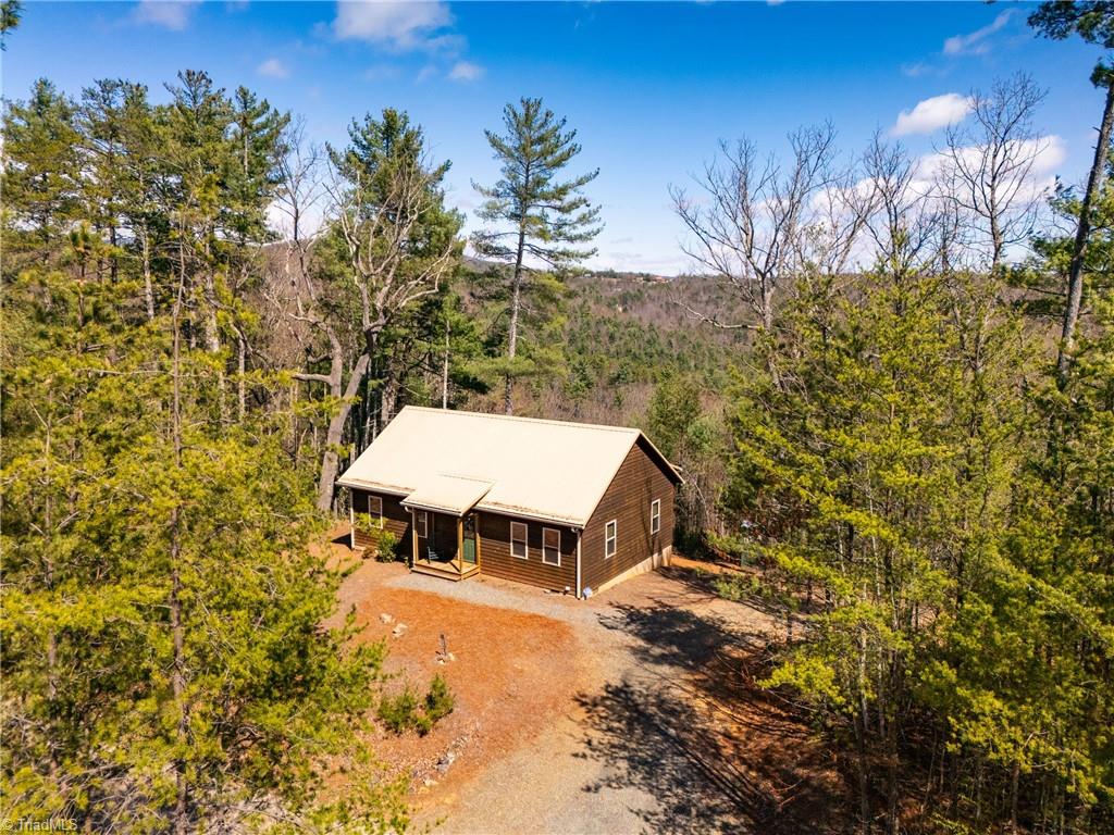 128 Deer Antler Drive — photo