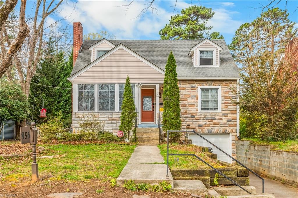 856 Bellview Street — photo