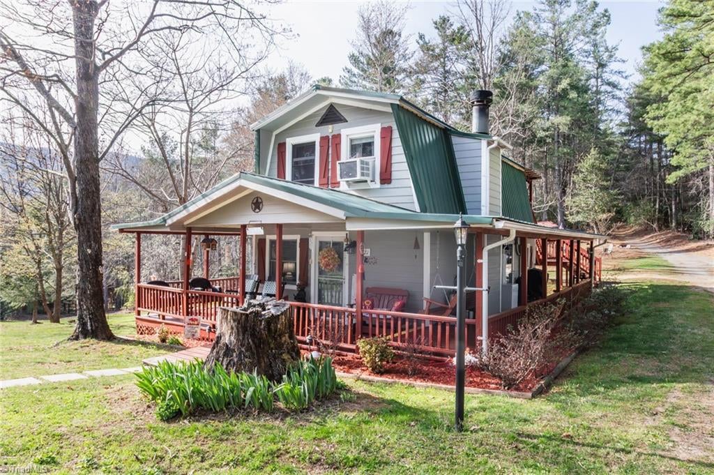 6414 Summit Road — photo