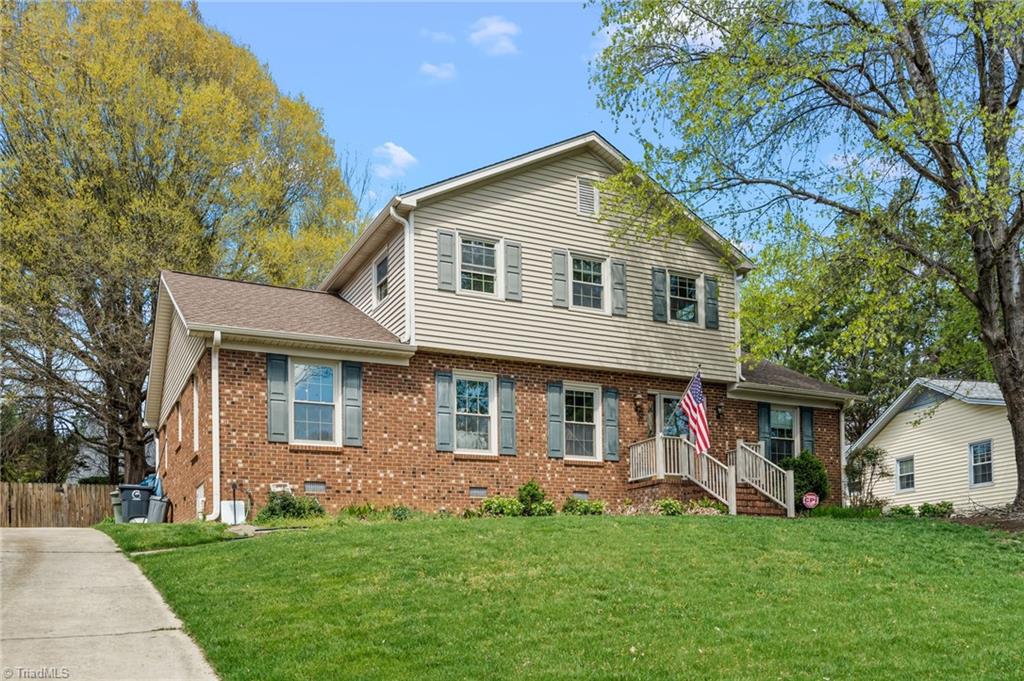 5520 Robinridge Road — photo