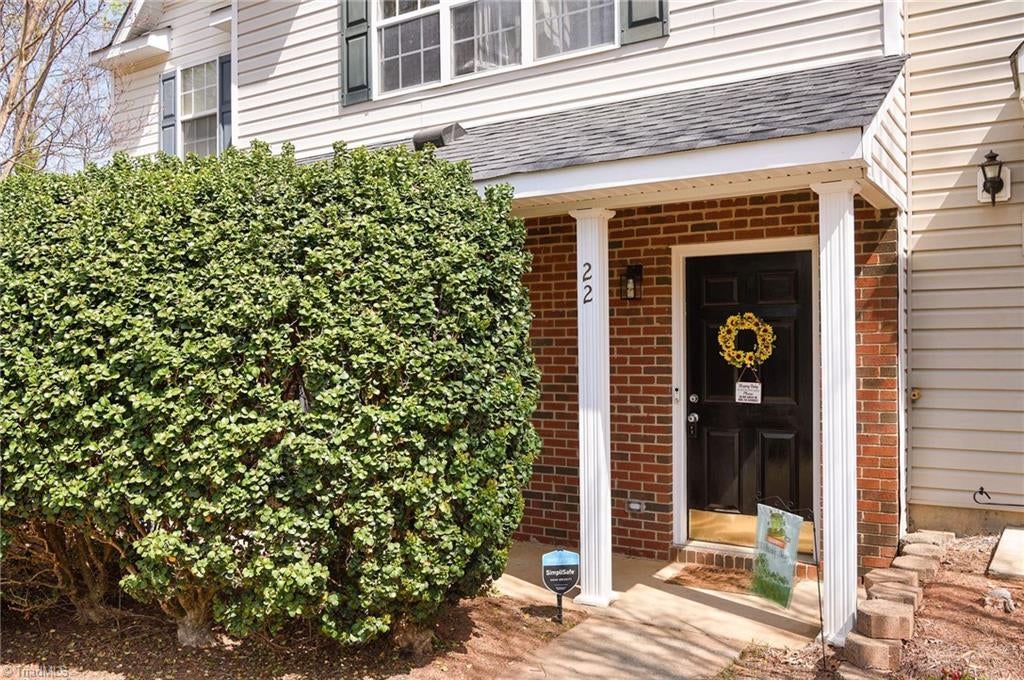 22 Melissa Carol Circle — photo