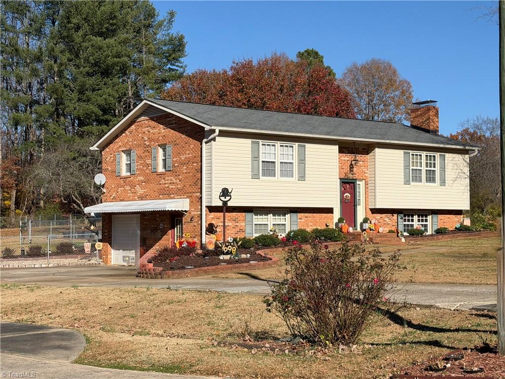 130 Winchester Drive — photo