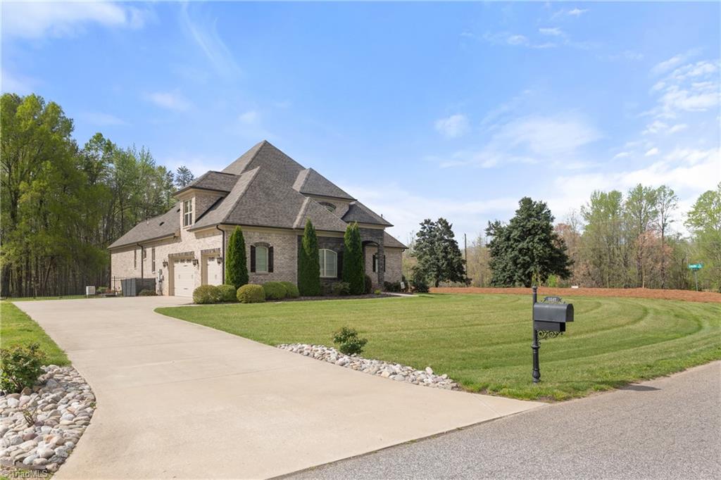 6641 Linville Ridge Drive, Oak Ridge, NC 27310 — photo 3