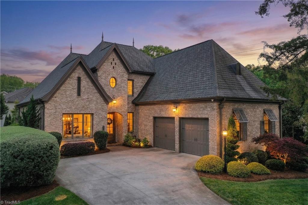 4090 Carriage Manor Cove — photo
