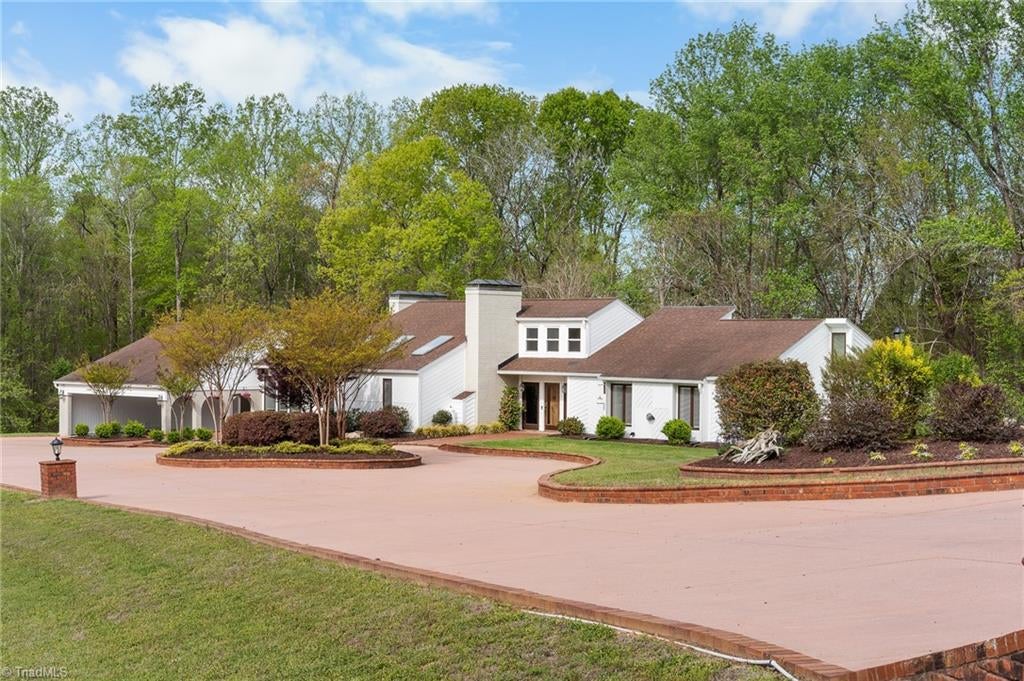 391 Lake Hill Drive — photo