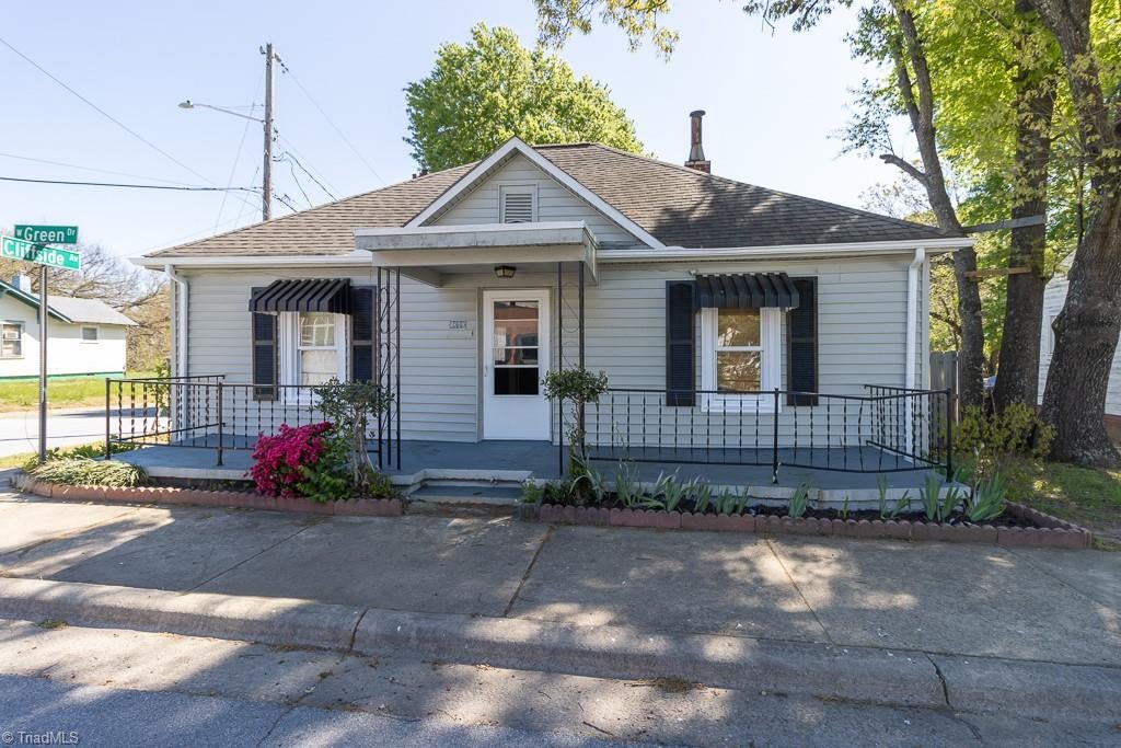 1301 W Green Drive — photo