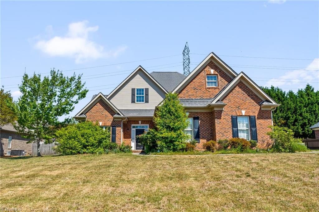 135 Oak Run Court — photo
