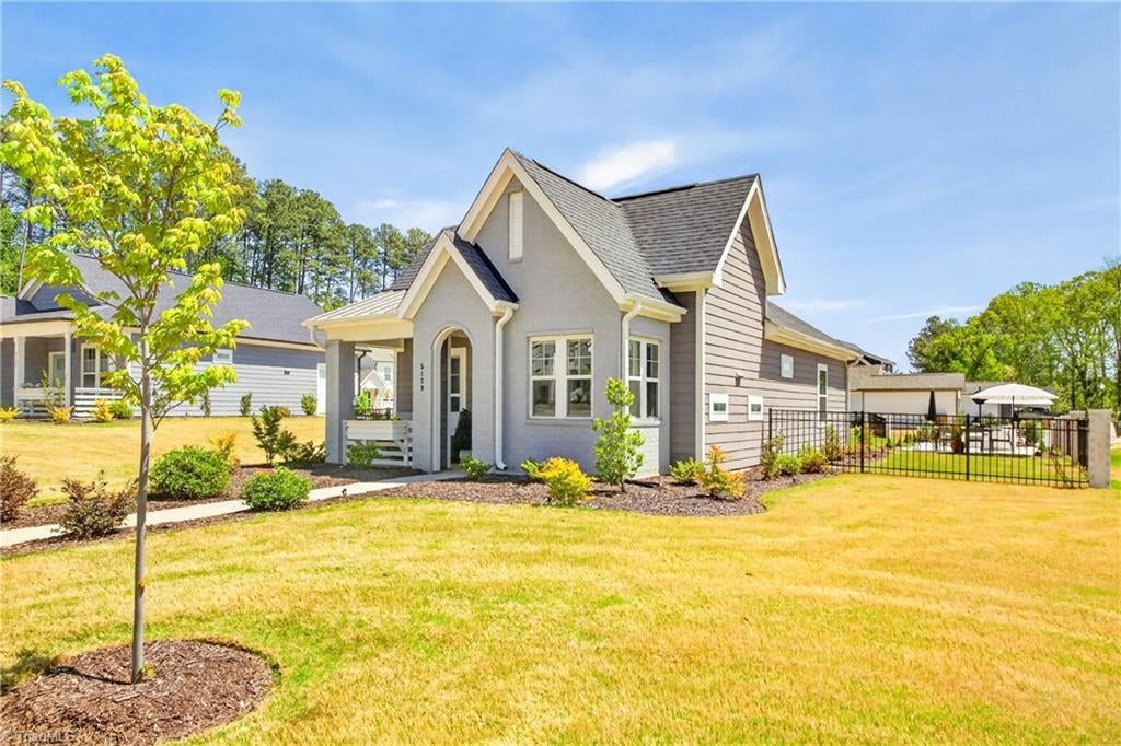 5129 Whaitley Lane — photo