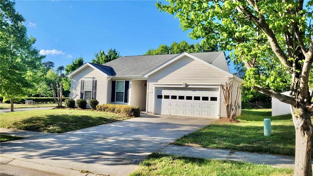 482 Shady Grove Court — photo