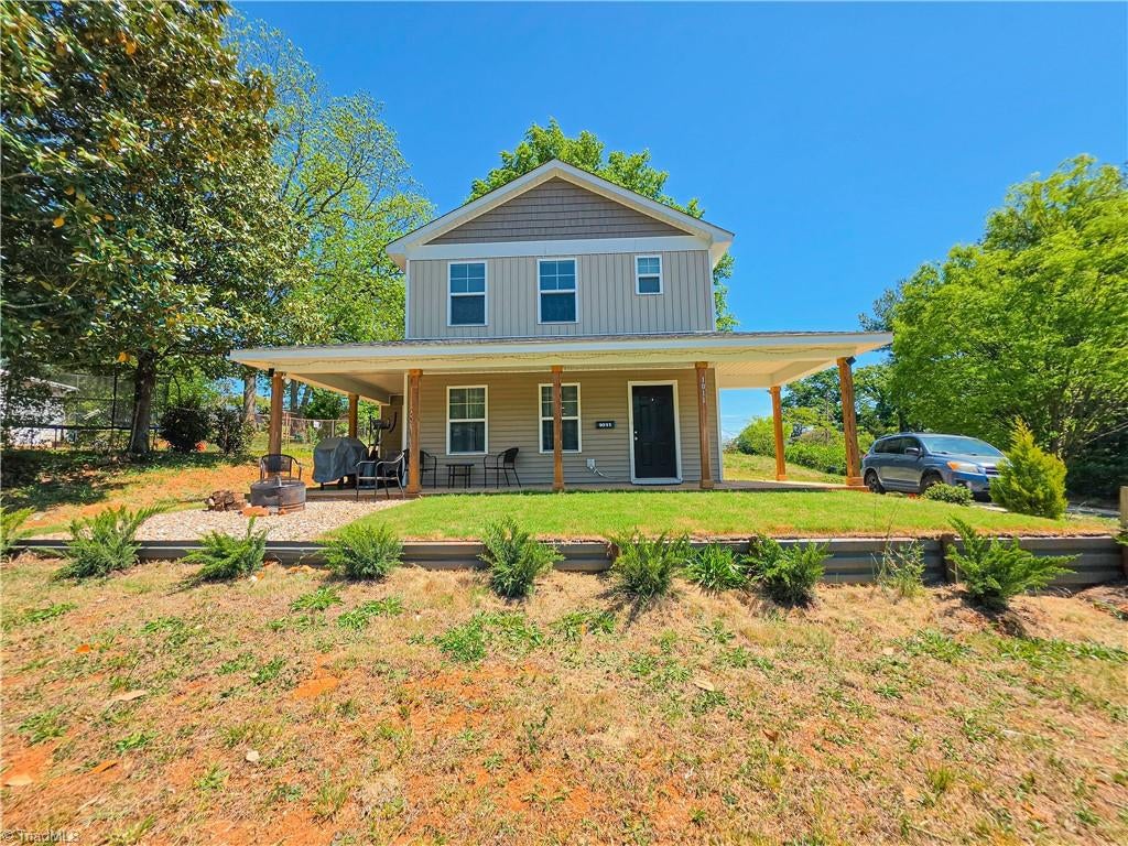 1011 Thurmond Street — photo