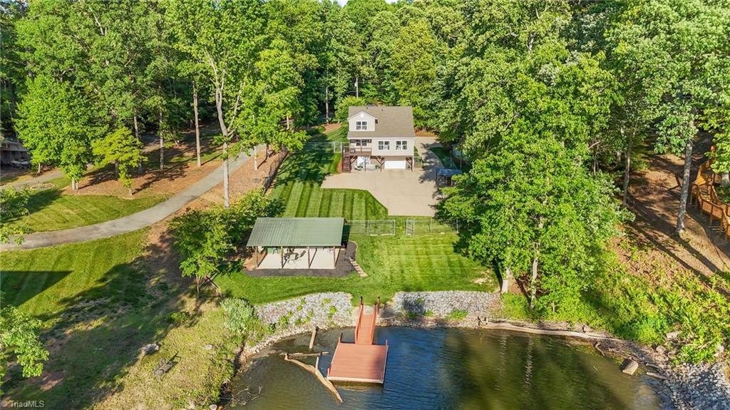710 Riverwood Drive — photo