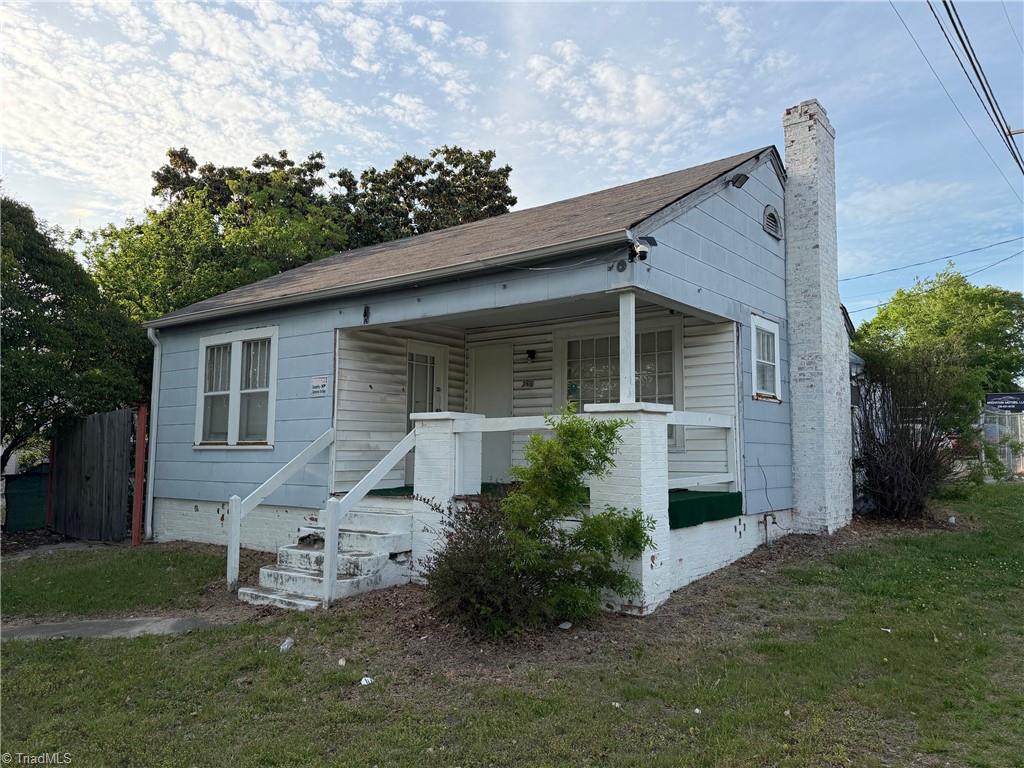 2516 Westchester Drive — photo