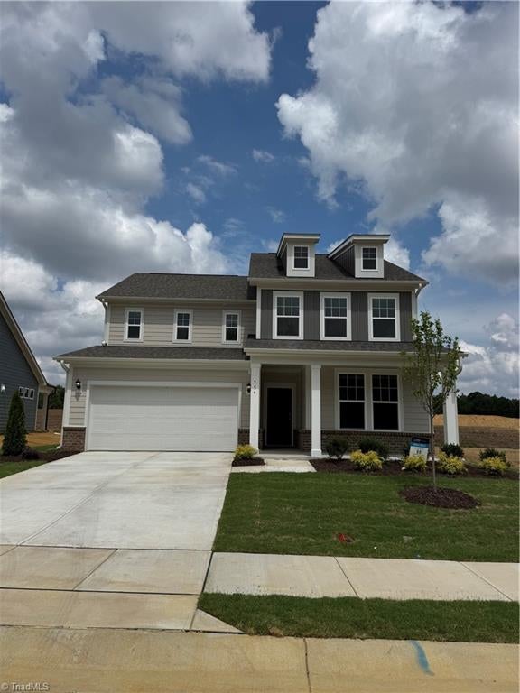 754 Circle Drive — photo