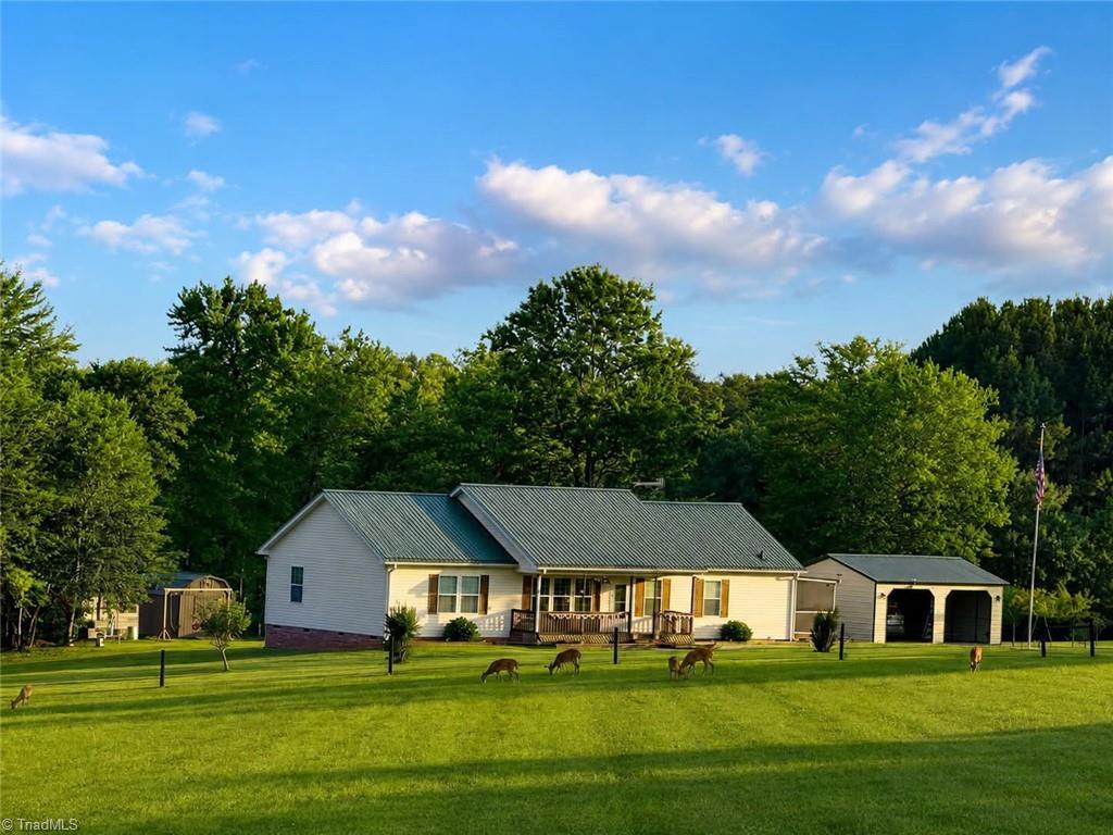 135 Blueridge View Lane — photo