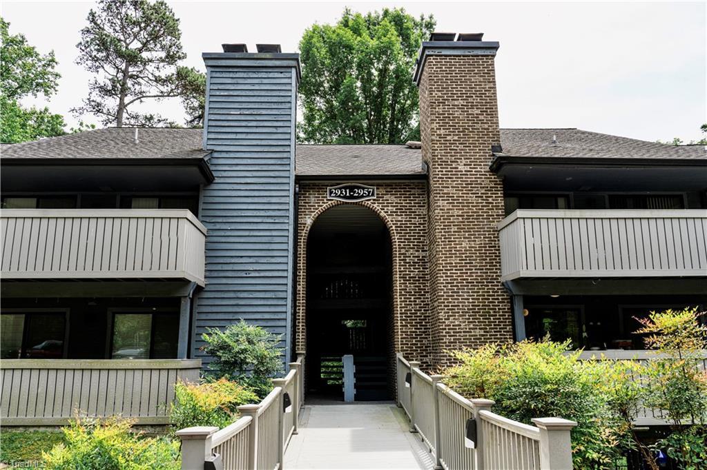 2935 Oaktop Circle — photo