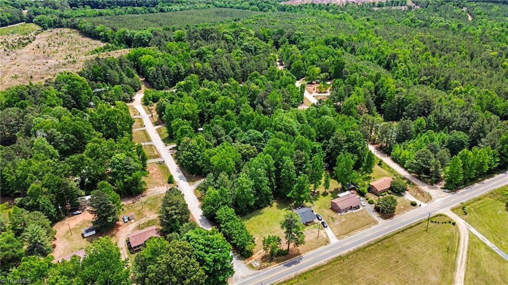 50 Pineview Circle — photo