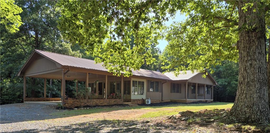 390 Low Water Bridge Road — photo