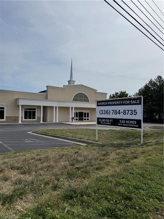 1410 W Clemmonsville Road — photo