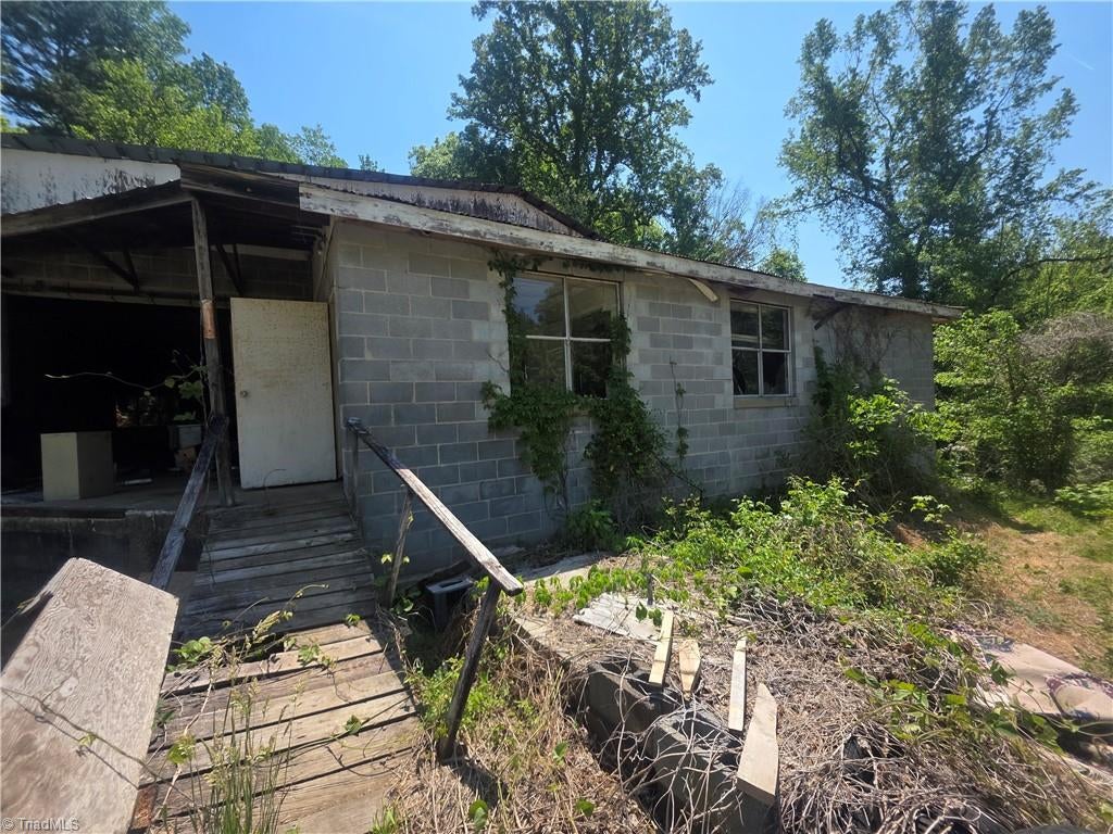 1082 Jacob Street — photo