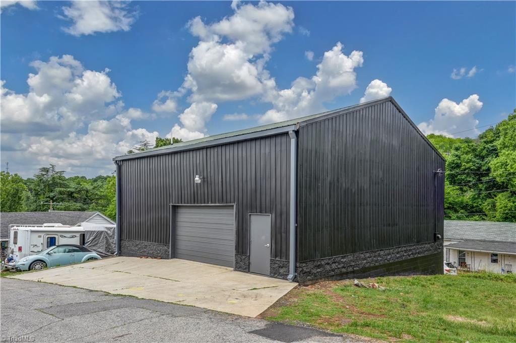 112 Short Morgan Street — photo
