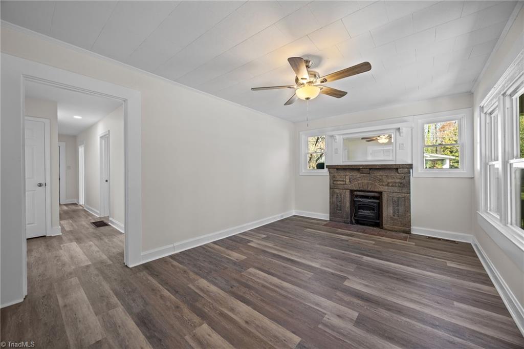 427 Wright Street, High Point, NC 27262 — photo 2