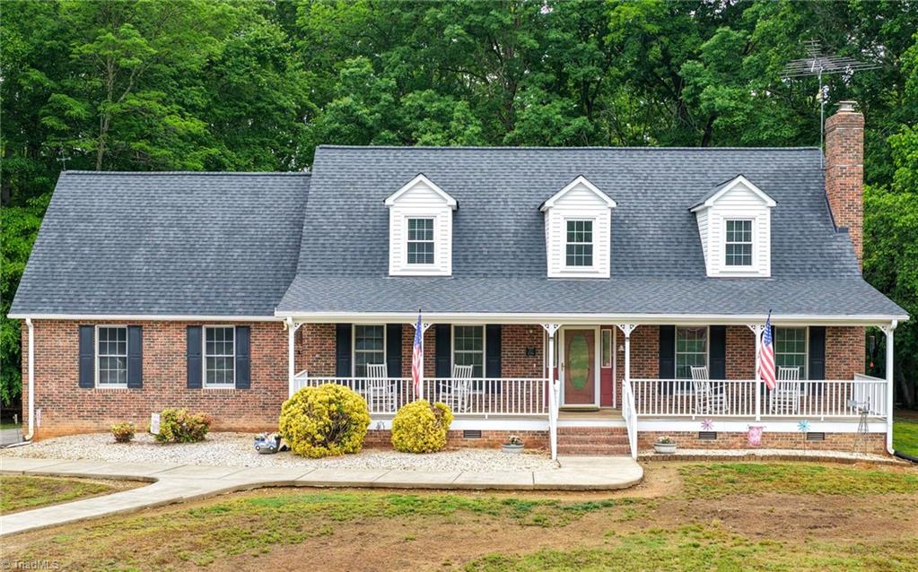 296 Cothran Hicks Road — photo