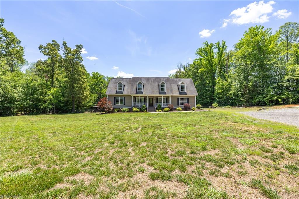 1616 Iron Works Road — photo