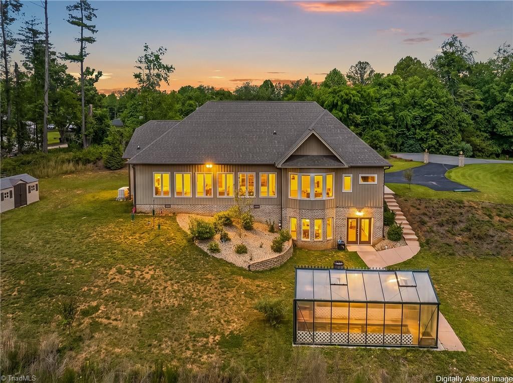 153 Woodridge Drive — photo
