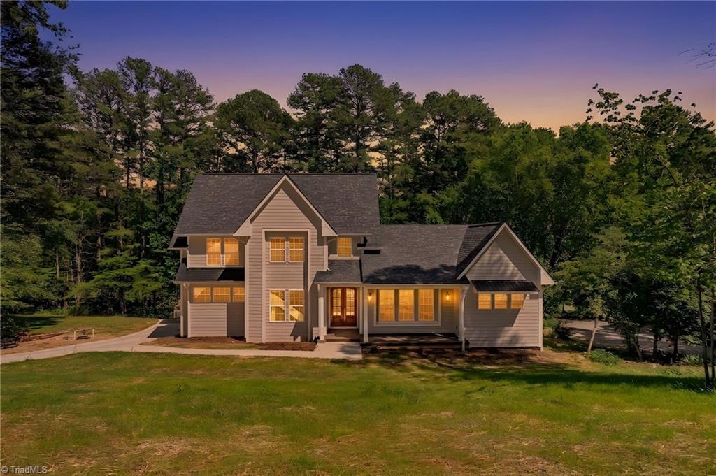 2592 Fox Ridge Road — photo