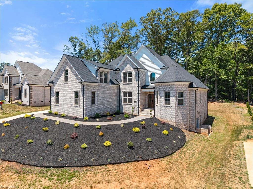 5477 Meadowlark Court — photo