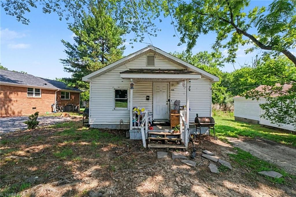 355 Foster Street — photo