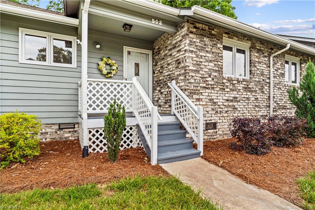 502 Wellington Hills Circle — photo
