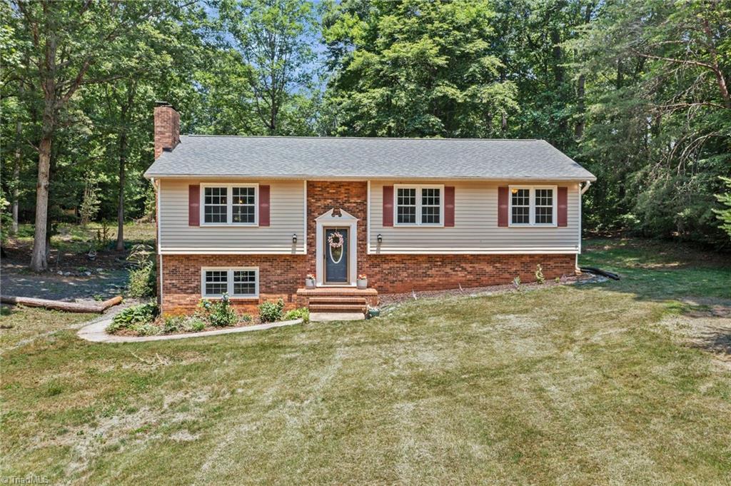 212 Jack Booe Road — photo