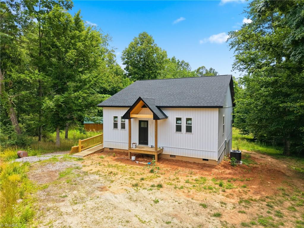 625 Gunters Hill Road — photo