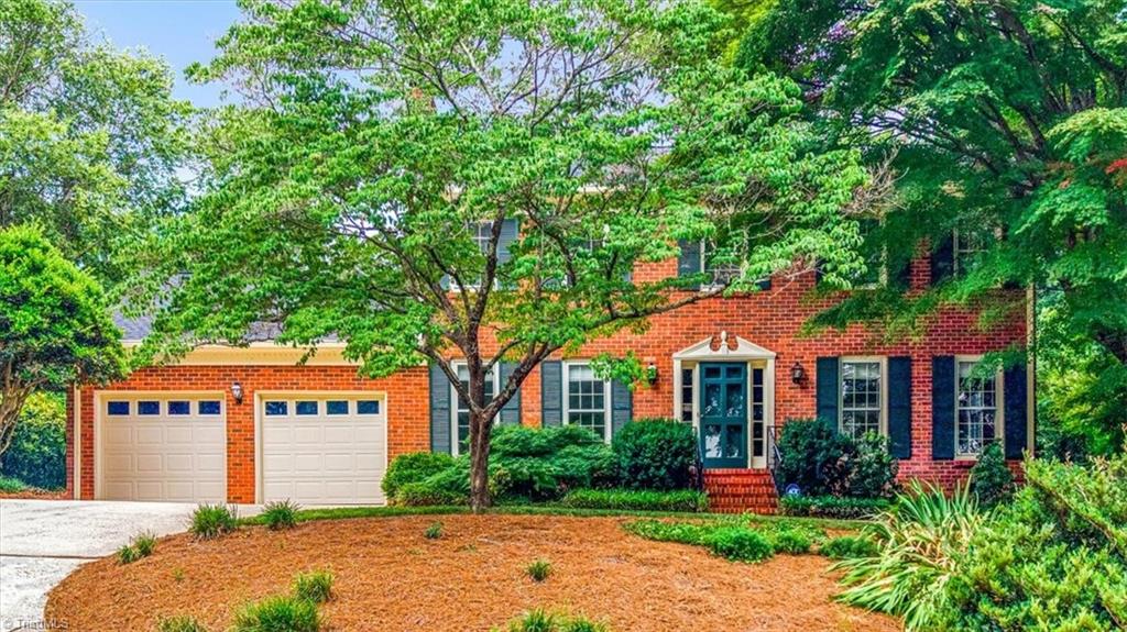 707 Sussex Court — photo