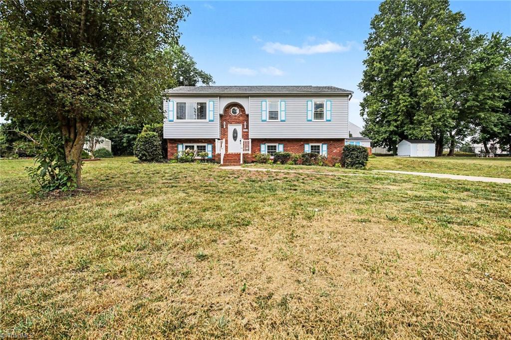 3854 Forest Valley Drive — photo