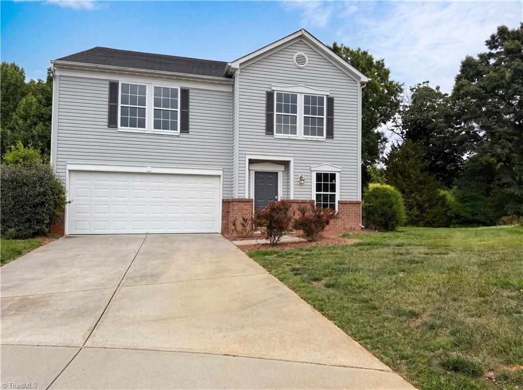 382 Kendall Drive — photo
