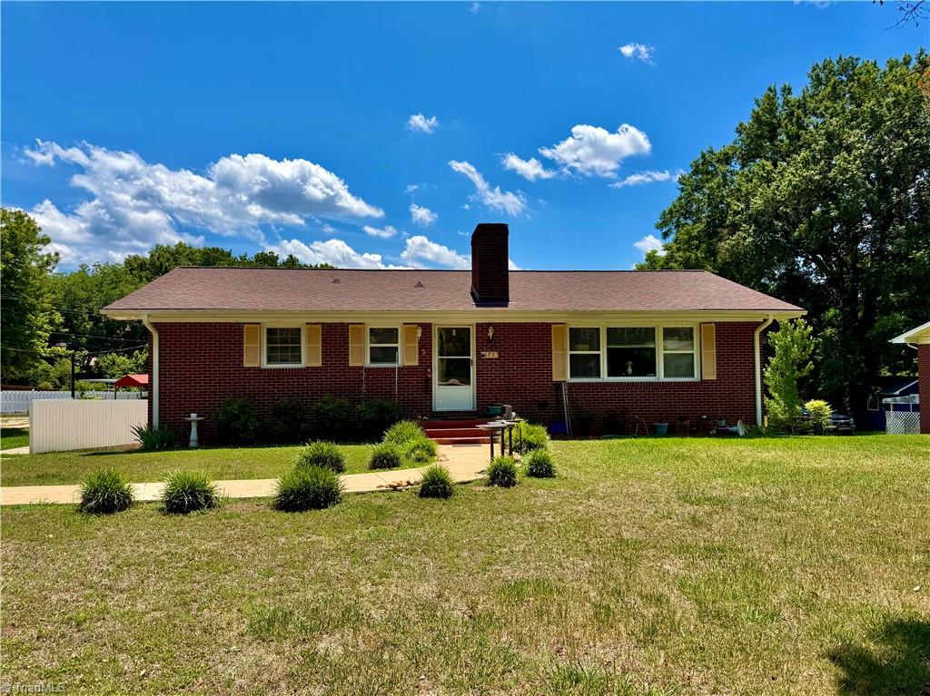 175 Neita Drive — photo
