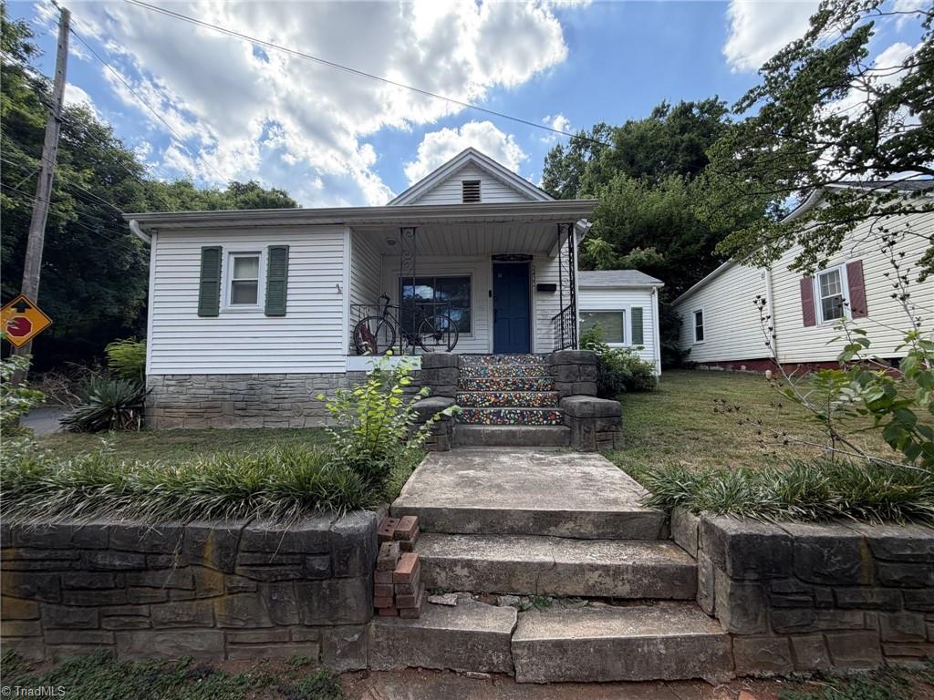 2422 Lucille Street — photo