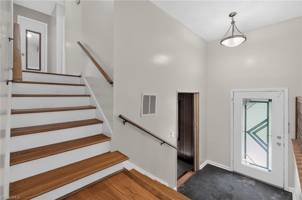6535 El Rancho Drive, Rural Hall, NC 27045 — photo 3
