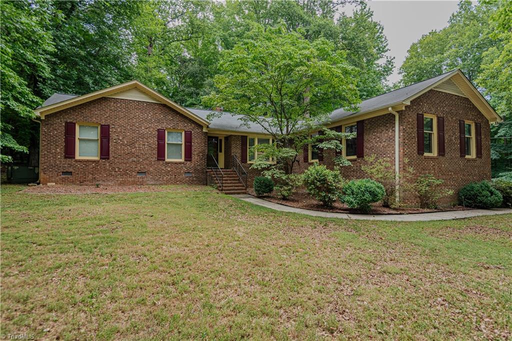 2603 Crescent Hill Drive — photo