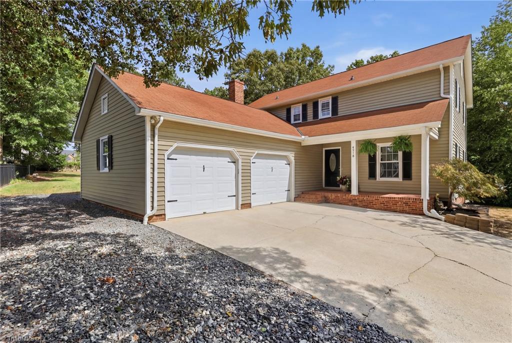 4518 Oak Hollow Drive — photo