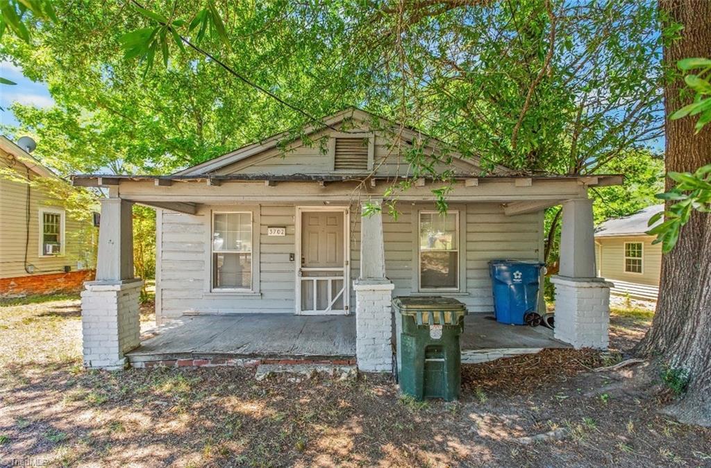 3702 Hudson Street — photo