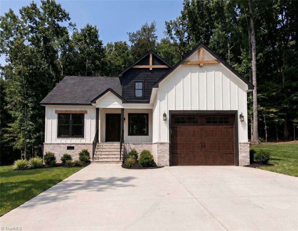 210 Birchwood Lane — photo