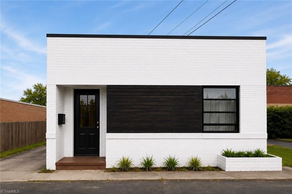 1019 Arnold Street — photo